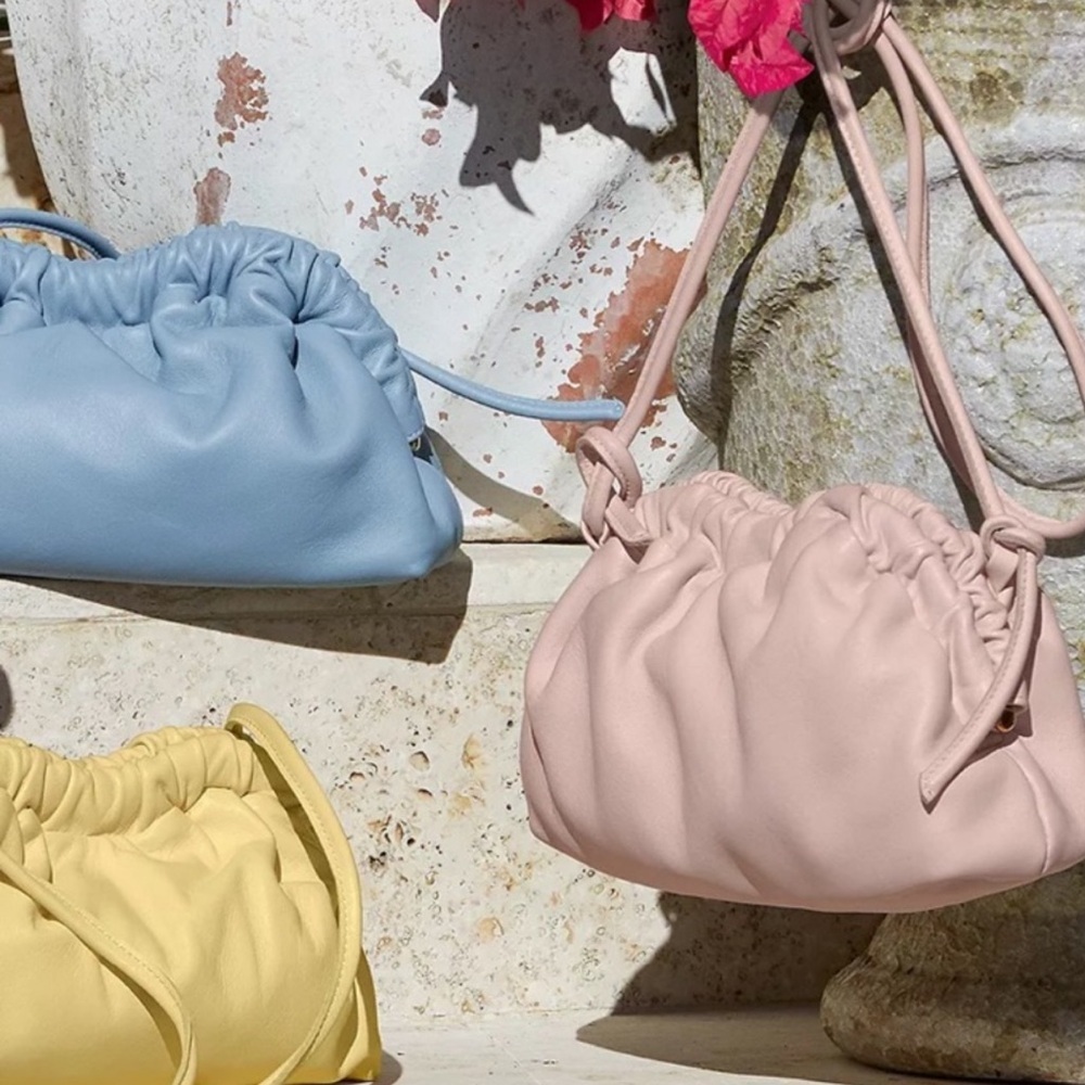 Mansur Gavriel Large Cloud Clutch Purse Puff Pink Italy Italian Leather Bag - Picture 2 of 15